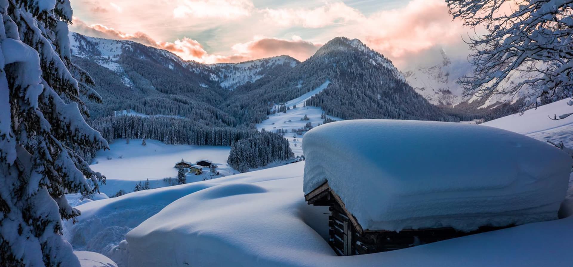 Herrliche Winterlandschaft im tief verschneiten Lammertal