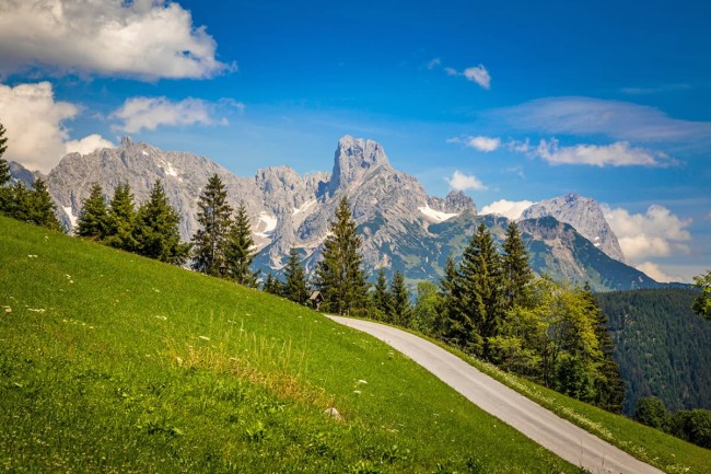 Blick auf den Gosaukamm mit der majestätischen Bischofsmütze